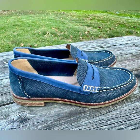 Sperry Blue Leather Loafers Women’s Size 6.5 - Picture 3 of 10